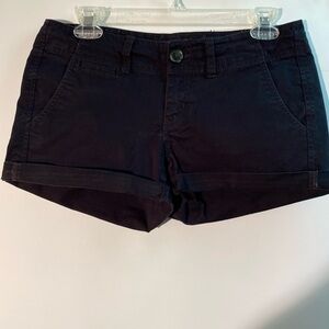 American Eagle - Shortie black shorts. Size 4